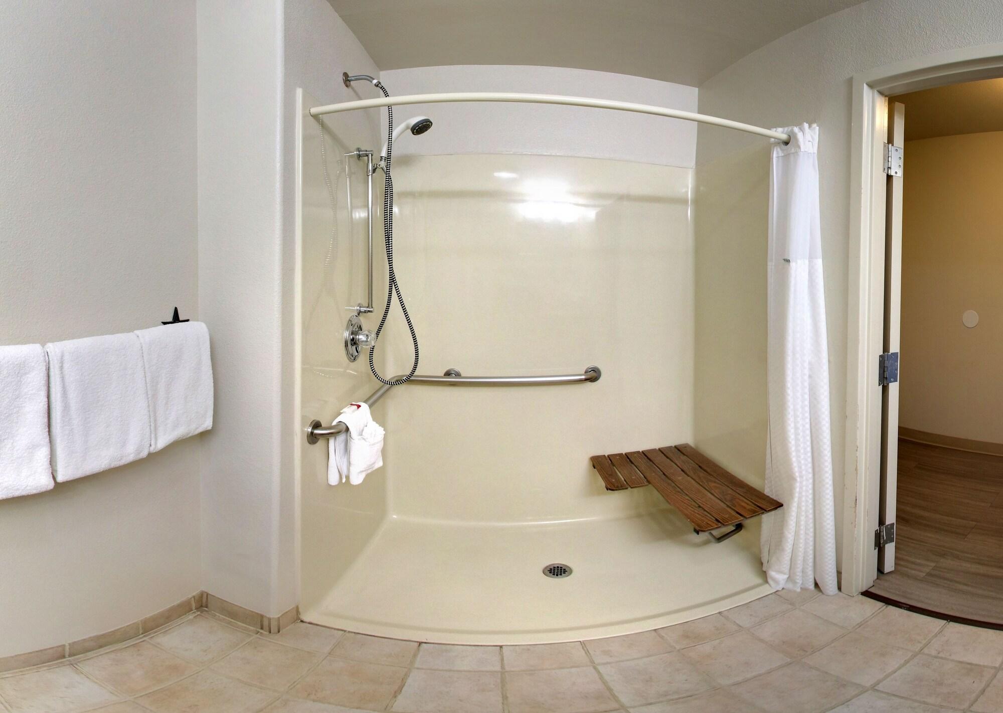 Days Inn & Suites By Wyndham Llano Extérieur photo