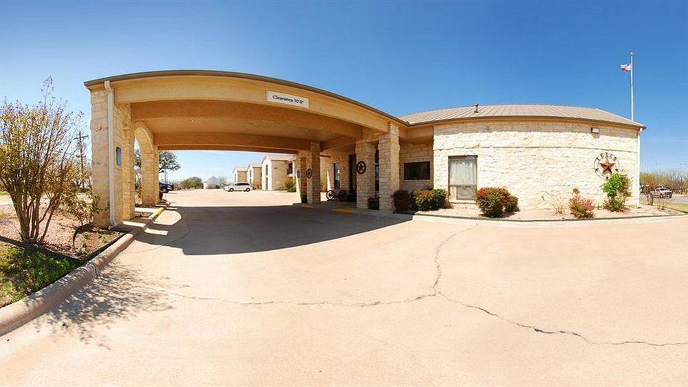 Days Inn & Suites By Wyndham Llano Extérieur photo